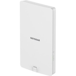 NETGEAR Outdoor Access Point (WAX610Y), PoE WiFi 6 AX1800 Speed Dual-Band, IP55 Wetterfest WLAN Verstaerker Outdoor, Lokales oder Insight Remote Management, nur PoE+ powered